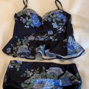 Albion 2 piece suit. High waisted bottoms.